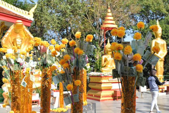 Parichat & Ich - 2017_Pattaya Hill Big Buddha 05