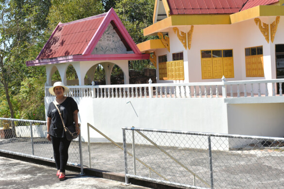 Parichat & Ich - 2017 Khao-Din-Bureau-of-Monks 05