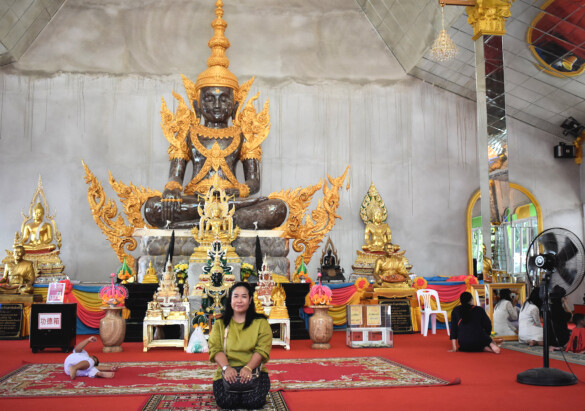 Parichat und Ich - 2018_Wat Khao Bunmeedaram 05