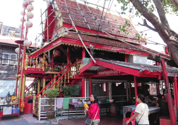 Parichat und Ich - 2018 Chonburi Shrine of the City God 03