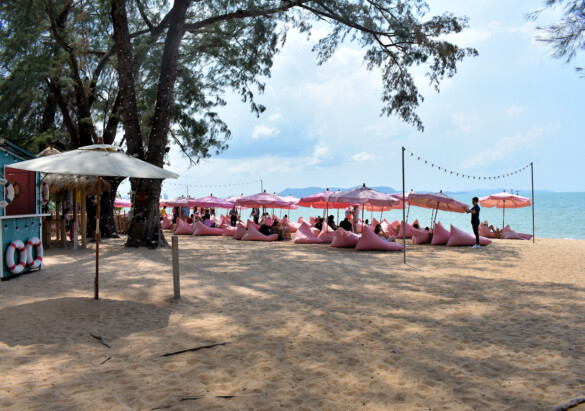 Parichat und Ich - 2019_Tutu Beach Na Jomtien 02