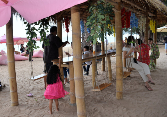 Parichat und Ich - 2019_Tutu Beach Na Jomtien 09