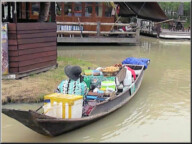 Parichat & Ich: 2011 Pattaya Floating Market 04