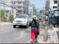 Parichat & Ich: 2011 Songkran Pattaya, Naklua Road 01