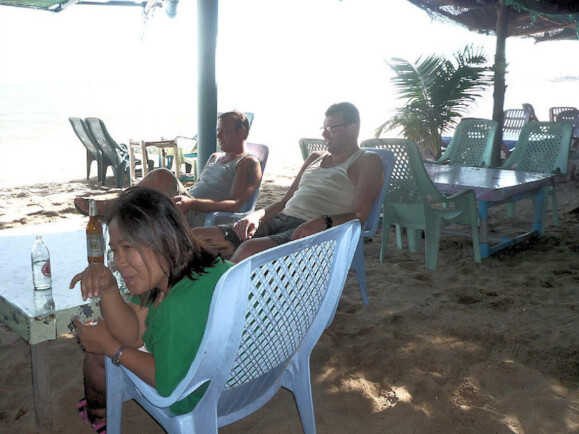 Parichat & Ich: 2012 Baan Chang, Phala Beach 10