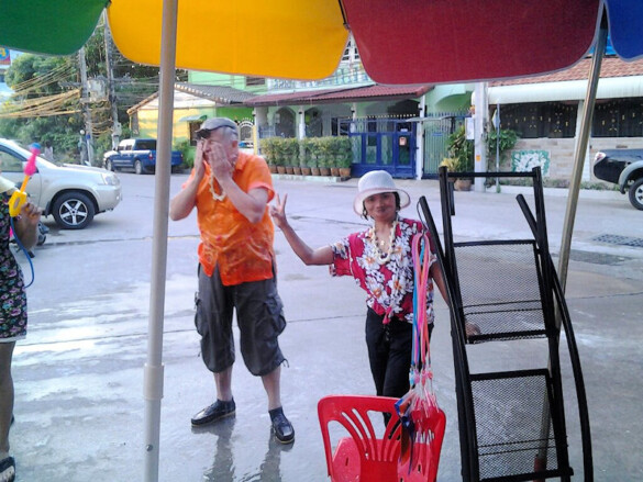 Parichat & Ich: 2013 Songkran in Pattaya, Soi Pothisan 05