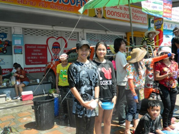 Parichat & Ich: 2013 Songkran in Pattaya, Sukhumvit Road 02