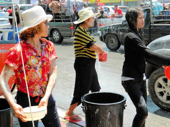 Parichat & Ich: 2013 Songkran in Pattaya, Sukhumvit Road 06