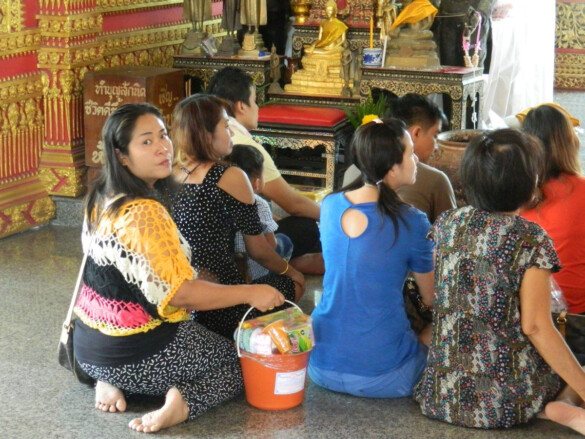 Parichat & Ich: 2014 Wat Huay Yai 09