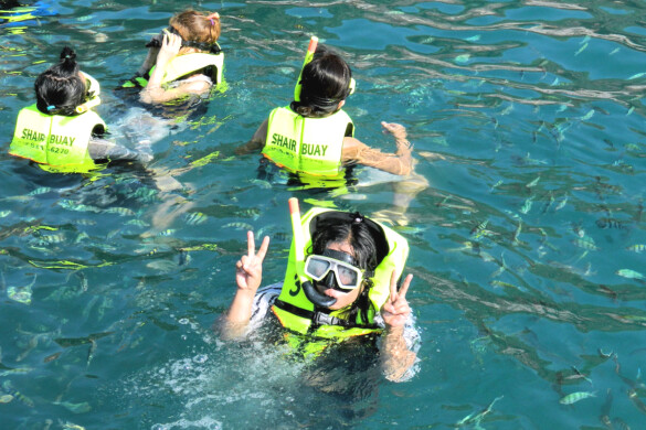 Parichat & Ich - 2015_12 Koh Samet Inseltour 31